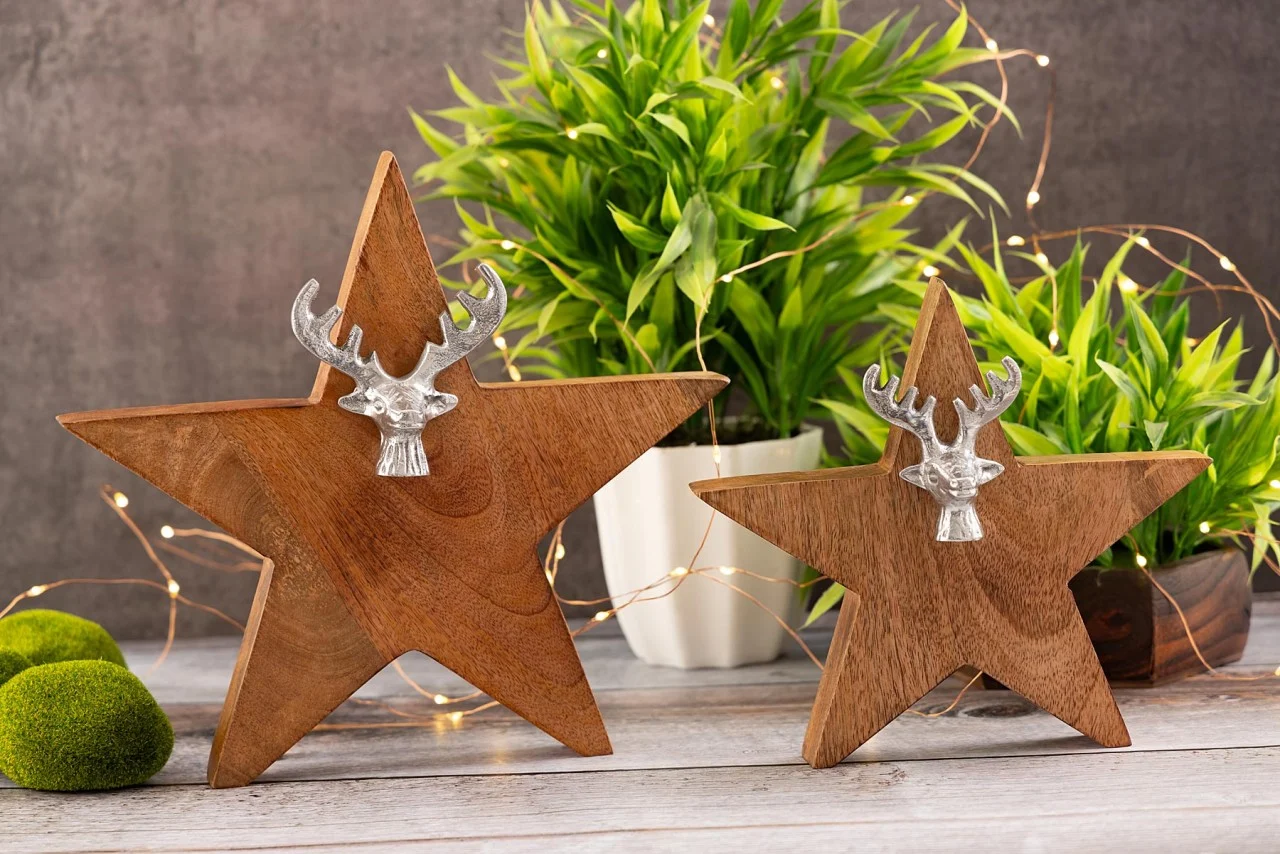 Beeld Flotella Hout set van 2, stervormig mangohout met zilverkleurig hertenhoofd, warm en decoratief