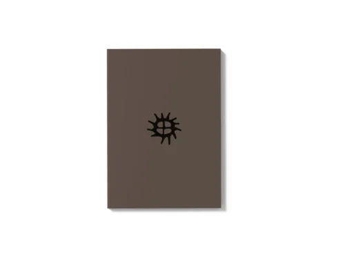 Catalogus Prassir met minimalistische bruine omslag en Bazar Bizar-logo