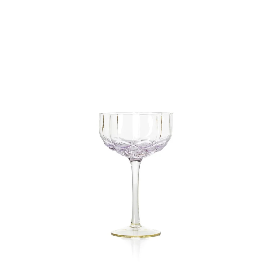 Woonaccessoire Tieldol glas naturel, elegant gerecycled glas met gesculpteerde kelk en lange steel in zacht roze tinten