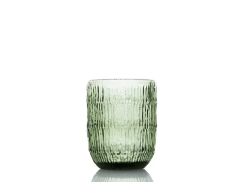 Moss Ripple drinkglas van gerecycled groen glas met subtiele ribbels en slanke vorm