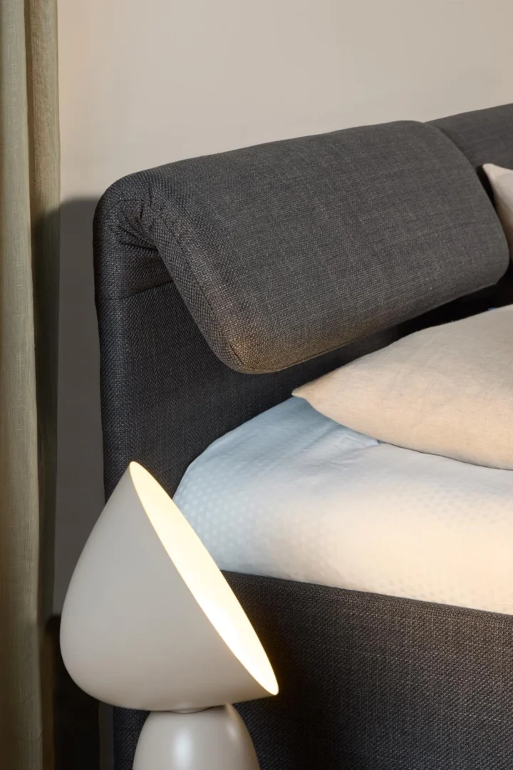Bed Trissek Grijs 140x190 - Afbeelding 7