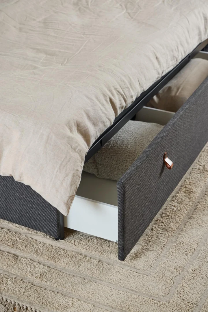 Bed Trissek Grijs 140x190 - Afbeelding 8