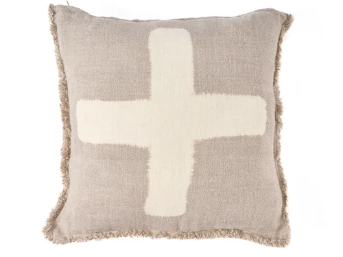 Kussenhoes Ramer Naturel 50x50 cm met linnen look, handgemaakte franjes en licht kruispatroon