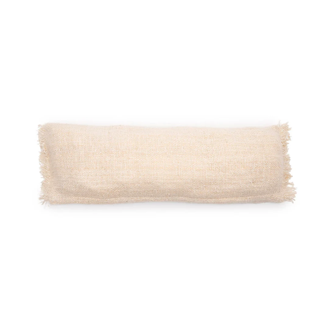 Kussenhoes Griebu crème 100 x35 cm van zacht katoen met boho-textuur en rafelranden