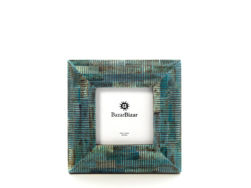 Fotolijst Riessu Turquoise met golvende textuur in turquoise buffelbot voor een rustige, bijzondere uitstraling