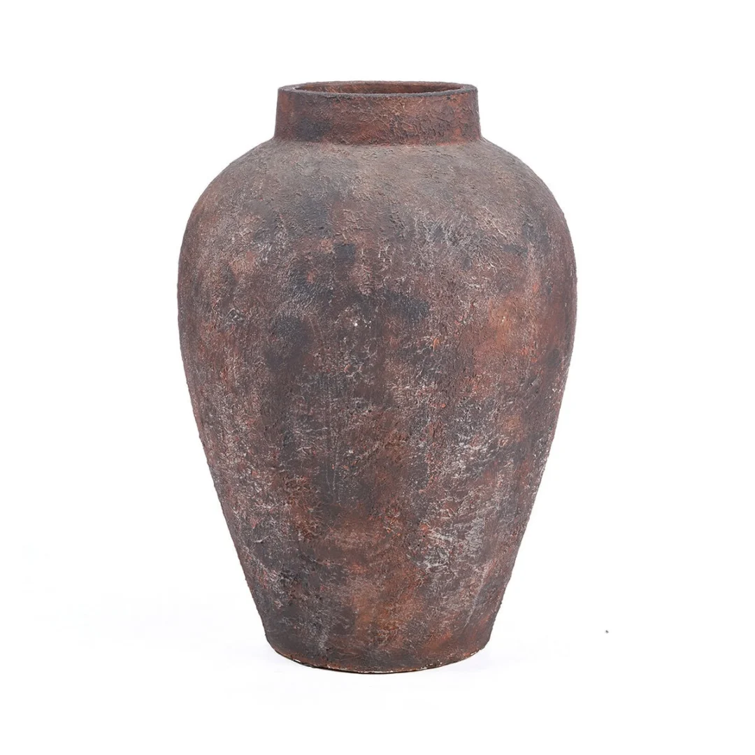 Vaas Griskel Bordeaux terracotta vloervaas met royale vorm en stoere, verweerde uitstraling