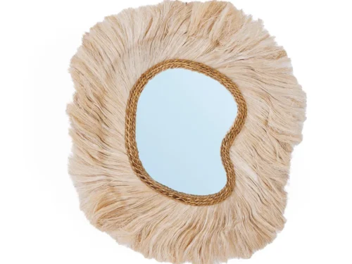 Spiegel Leiltaro Naturel met organisch frame in abacagras en zachte naturel uitstraling