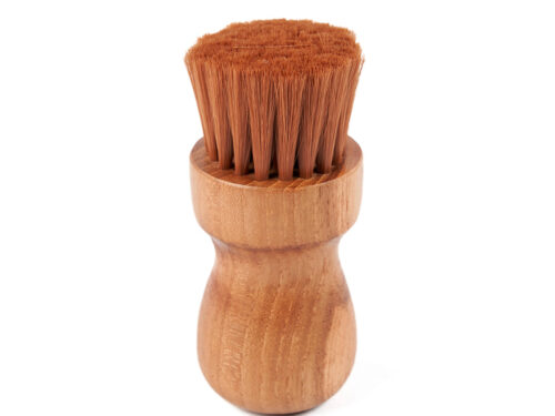 Pienda Teak Naturel borstel met compact formaat, zachte stevige haren en warme houten afwerking