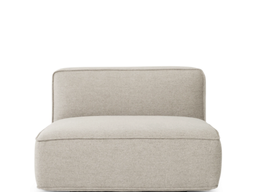 Bank Sanone in lichtbeige, compacte loungestoel met zachte stof en afgeronde vormen