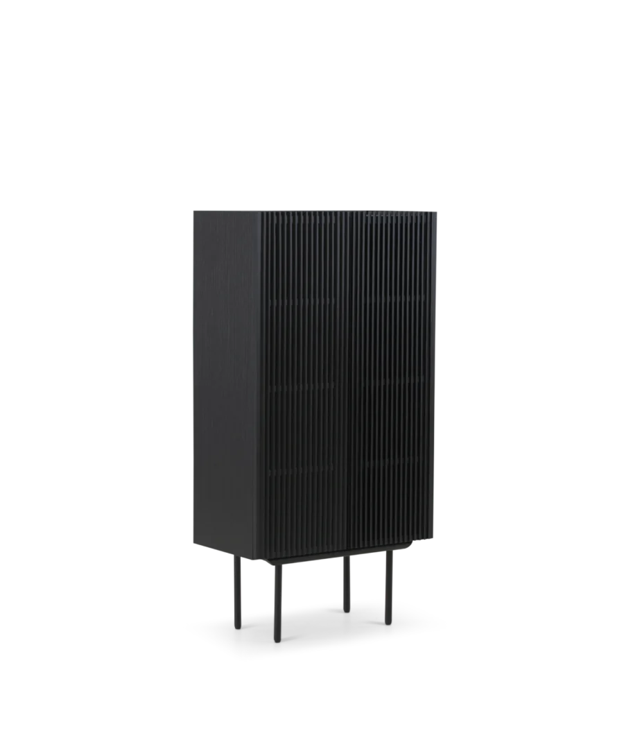 Highboard Bootal zwart met lamellenfront en matte zwarte poten