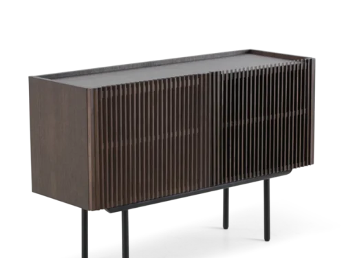 Dressoir Boontea Eiken met lamellenfront, eikenfineer en slanke zwarte poten
