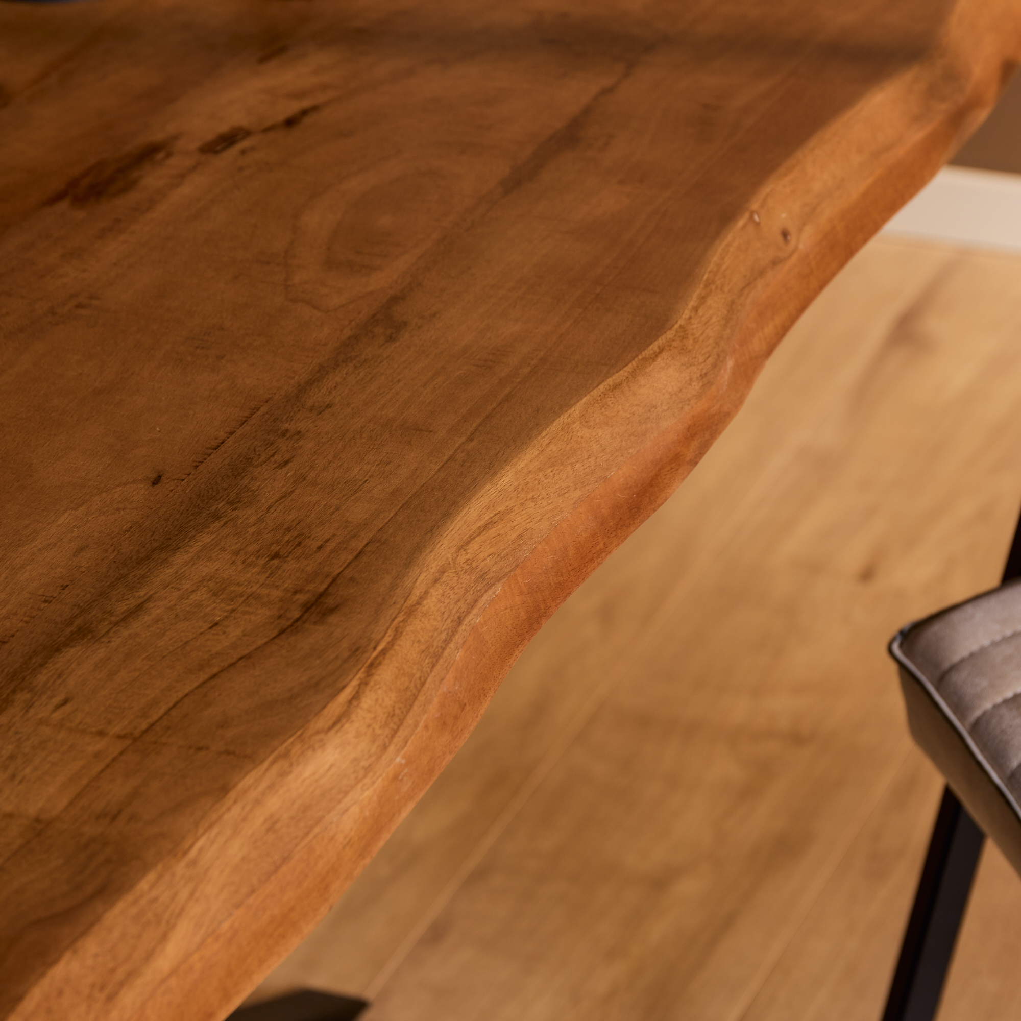 Boomstamtafel Restino Mangohout 240 cm - Afbeelding 5
