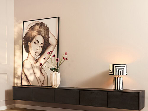 Zwart tv-meubel Gralvine 280 cm van mangohout met strak design en royale opbergruimte