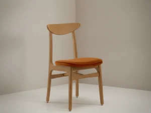 Eetkamerstoel  Avoro bruin fluweel houten frame