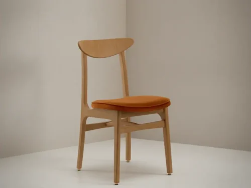 Eetkamerstoel  Avoro bruin fluweel houten frame
