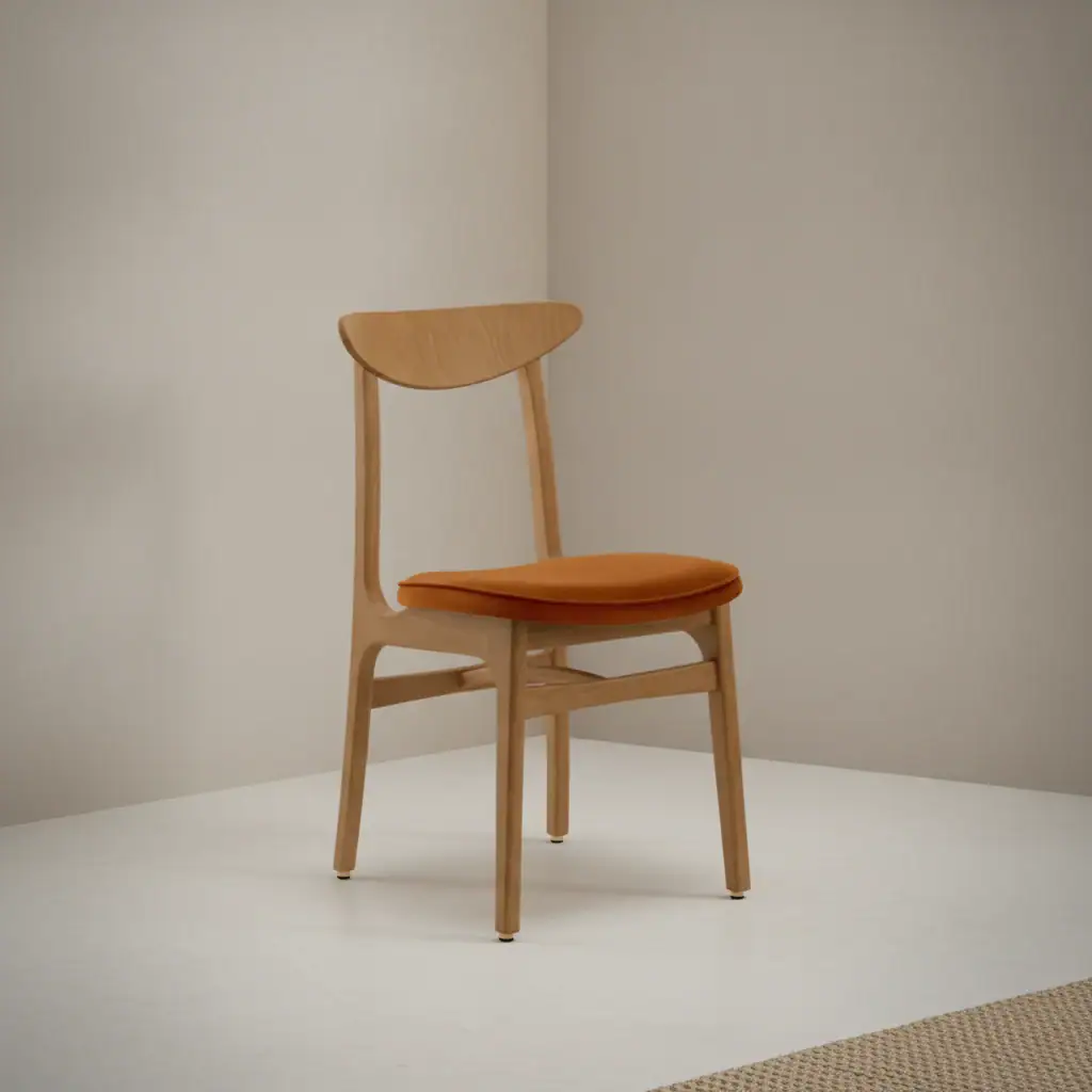 Eetkamerstoel Avoro bruin fluweel houten frame