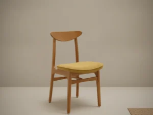 Eetkamerstoel  Avuno Mosterdgeel boucl√© houten frame