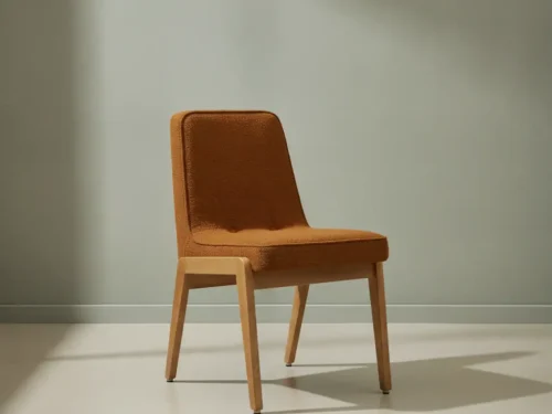 Eetkamerstoel  Braro beige boucl√© houten frame