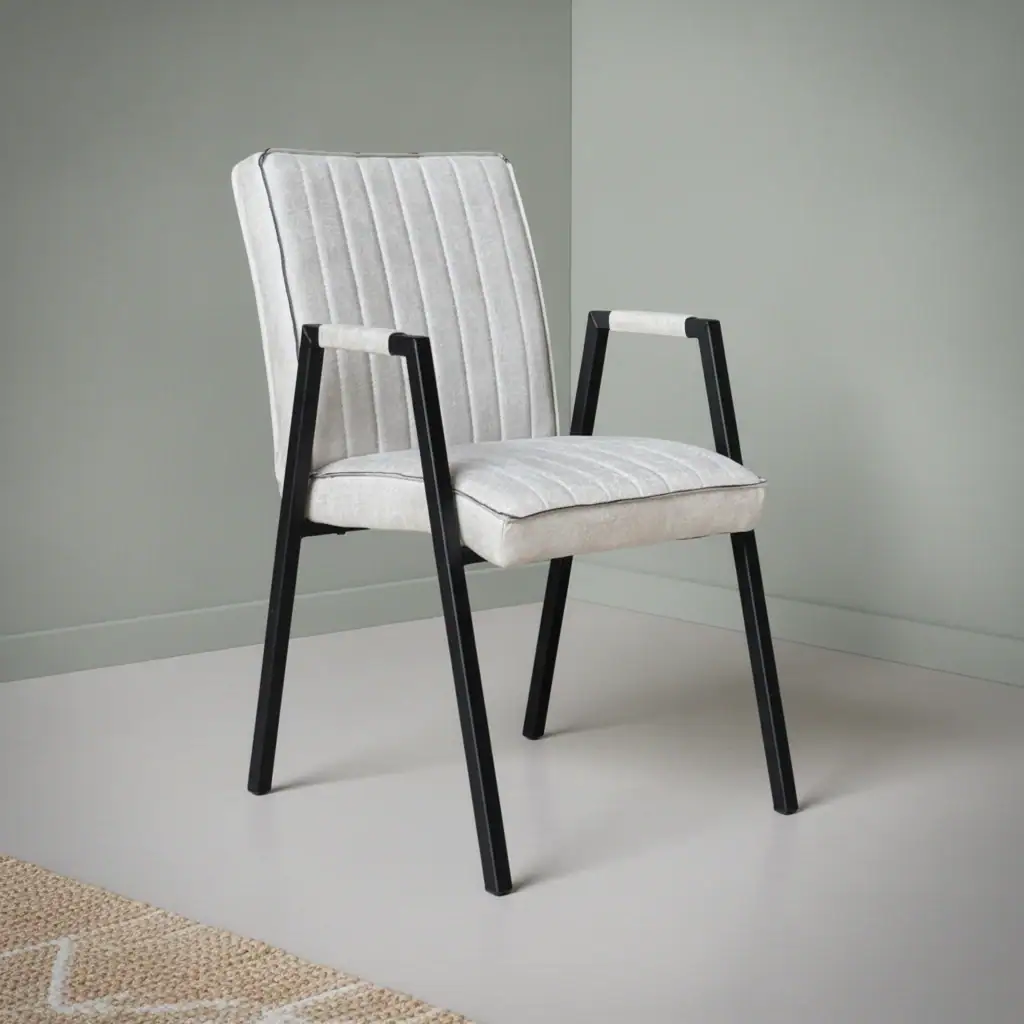 Eetkamerstoel Caara beige armloos zwart metalen frame