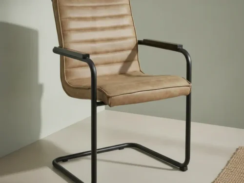 Eetkamerstoel Flena Cognac  kantelfunctie zwart metalen frame