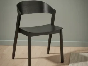 Eetkamerstoel  Loiva wit stof eikenhout metalen frame