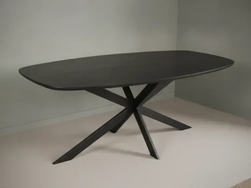 Eettafel Fervulriva eiken rond eikenhout ovaal