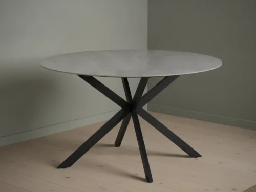 Eettafel Peessira Grijs
