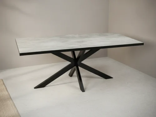 Eettafel Pervarnissa 200 x 100 cm