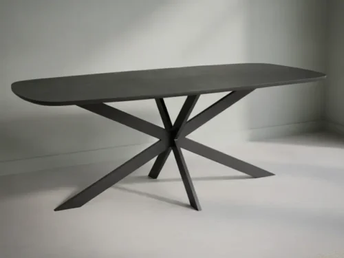 Eettafel Ulvaronaro 200 x 100 cm ovaal