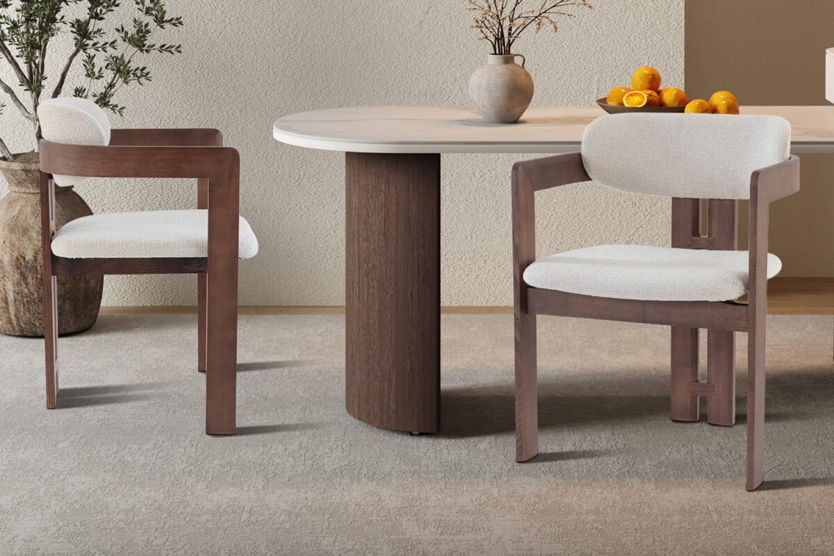 Eetkamerstoel Siena Met armleuning walnoot beige stof Japandi – foto 2