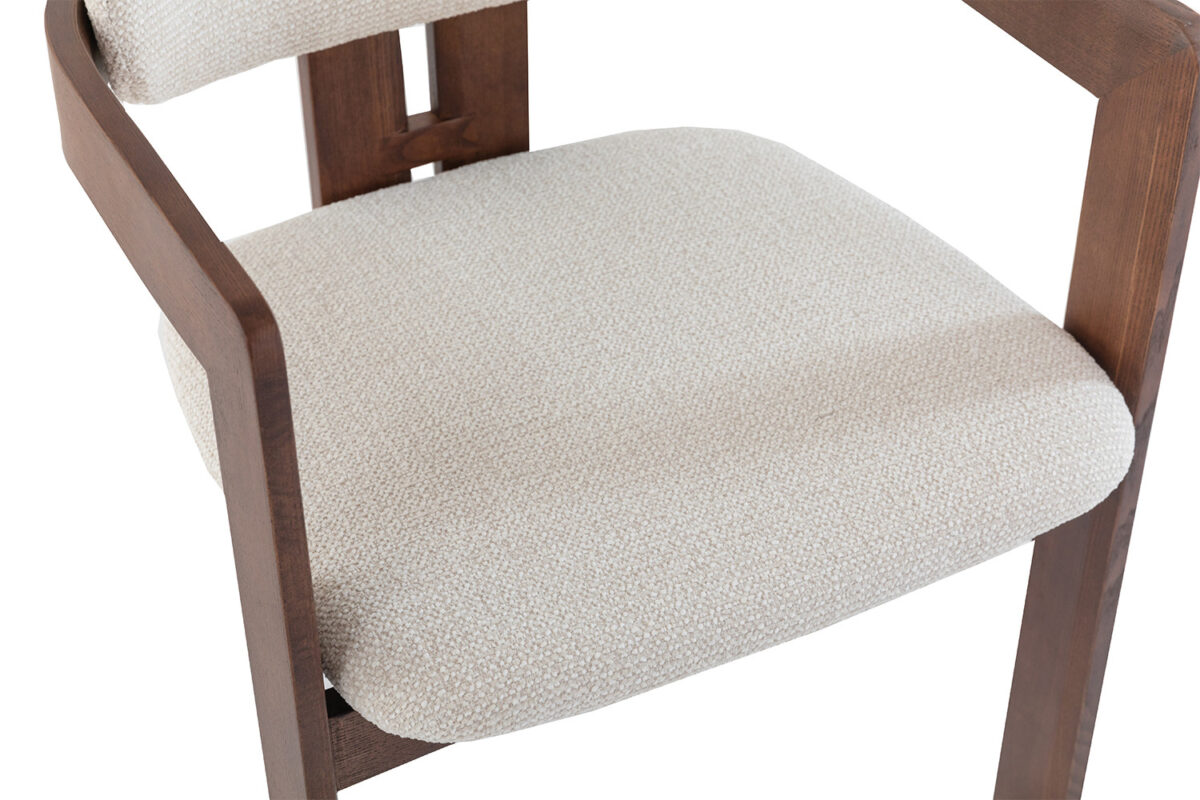 Eetkamerstoel Siena Met armleuning walnoot beige stof Japandi – foto 14